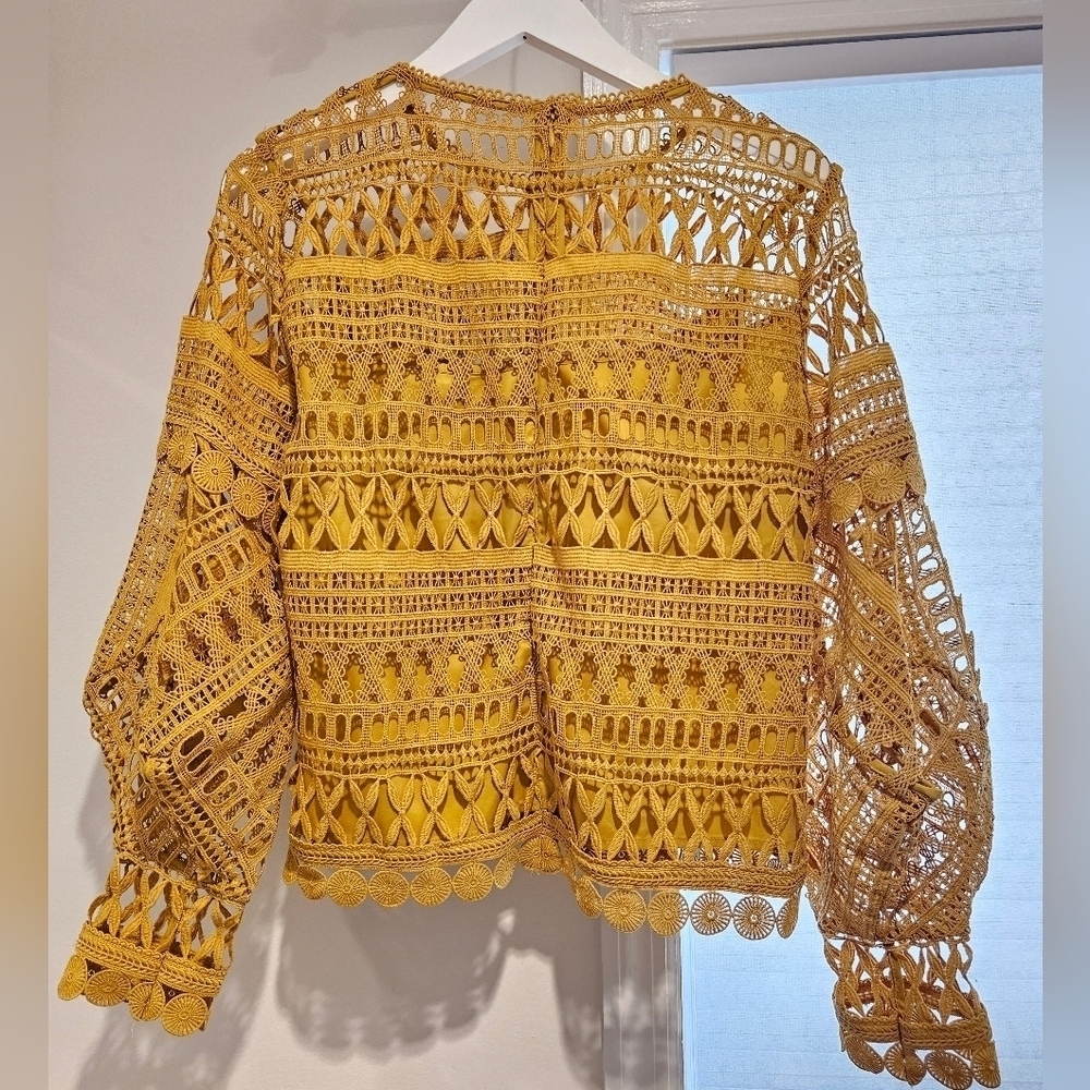 A. Moss blouse in mustard size small - Picture 3 of 3